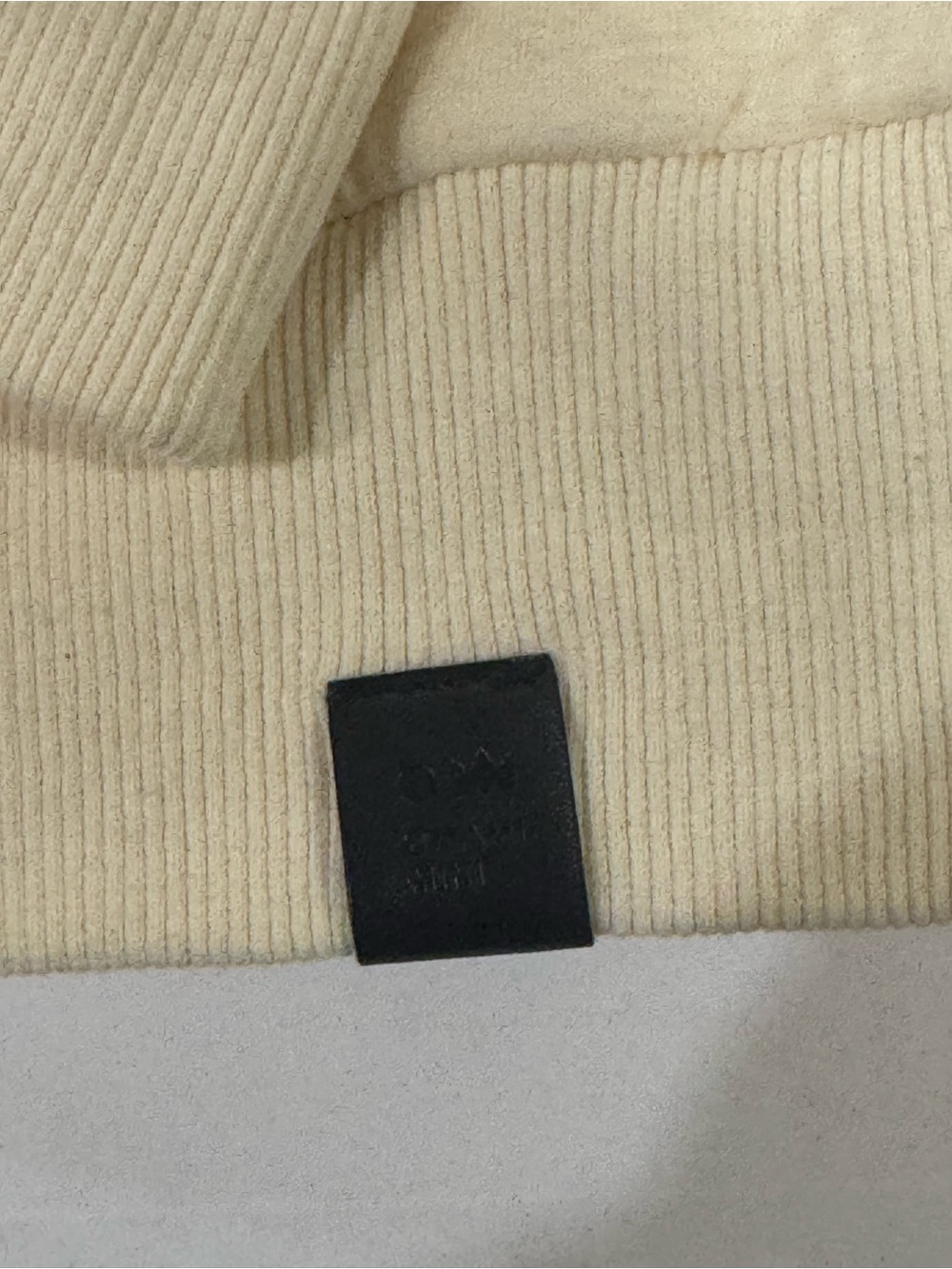 Omamimini Cream and Black Logo Knit Top - Picture 3 of 7